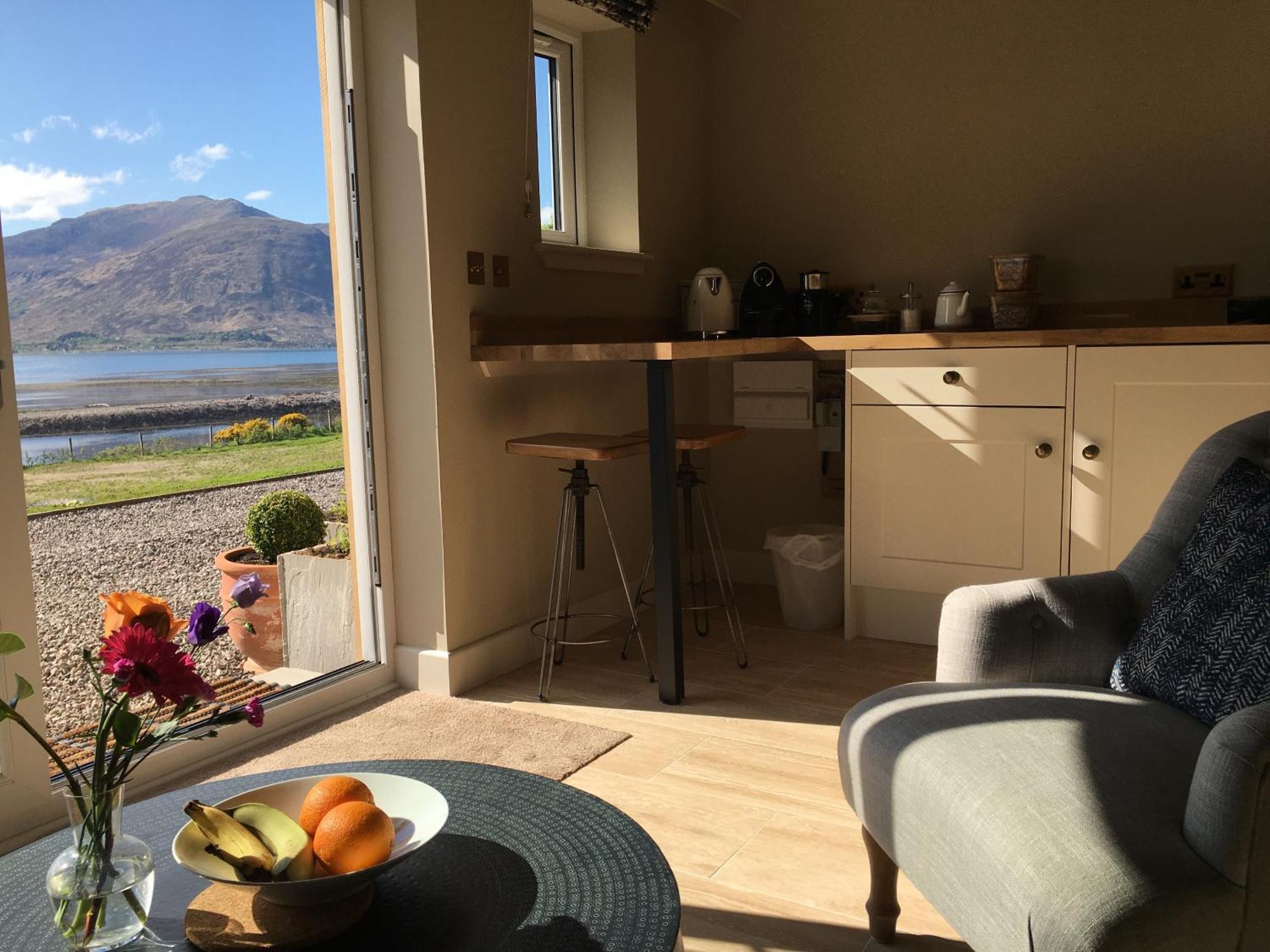 Kirkton Bay House Bed And Breakfast Кайл-оф-Лохалш Экстерьер фото